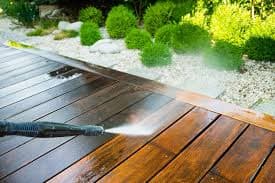 Fence Cleaning in Washington Township